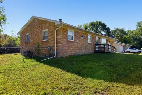 3741 S Shepherd Road, Mount Pleasant MI 48858-8105 photo 4