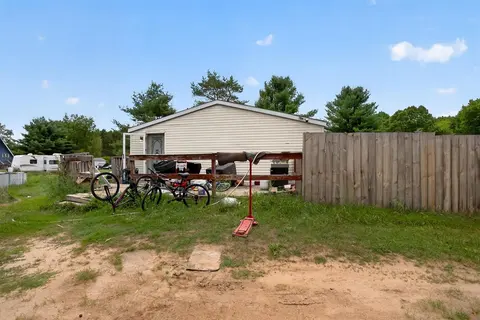 8668 Holly Street, Lake MI 48632-9064 photo 3