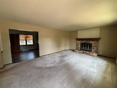 3884 S 2 Mile Road, Bay City MI 48706 photo 3