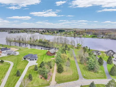 1085 S Bundy Drive, Lake Isabella MI 48893-8804 photo 5