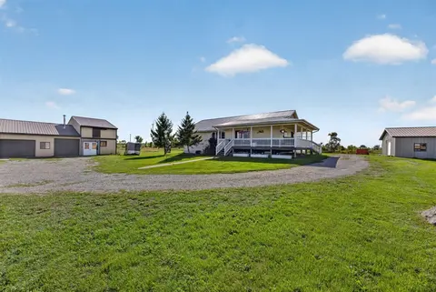 4085 N Whiteville Road, Rosebush MI 48878-9705 photo 3