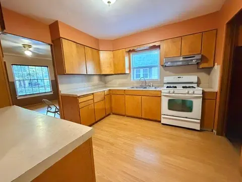 2240 Avon Street, Saginaw MI 48602 photo 5