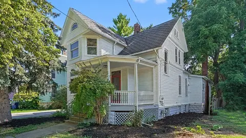 908 Mckinley Street, Bay City MI 48708-6568 photo 2