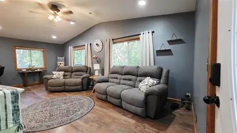 1022 Circle Drive, Lake Isabella MI 48893-9348 photo 3