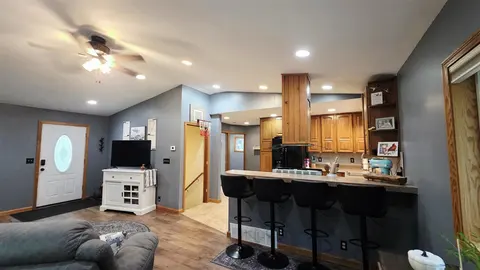 1022 Circle Drive, Lake Isabella MI 48893-9348 photo 5