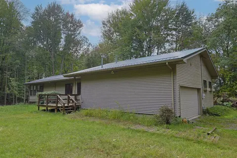 1038 E Freeland Road, Merrill MI 48637-9320 home for sale