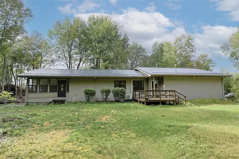 1038 E Freeland Road, Merrill MI 48637-9320 photo 4