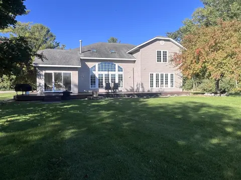 4760 Queens Court, Gladwin MI 48624-8223 photo 5