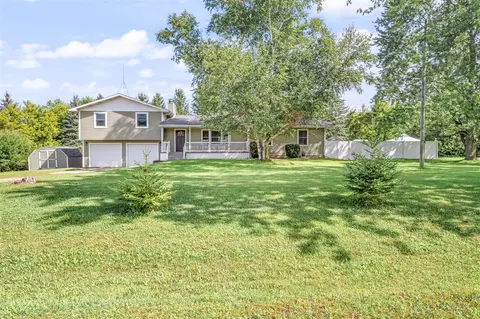 147 S Bamber Road, Mount Pleasant MI 48858-9051 photo 3