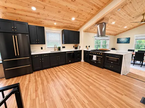 6411 Custer Road, Update MI 48419-9618 photo 2