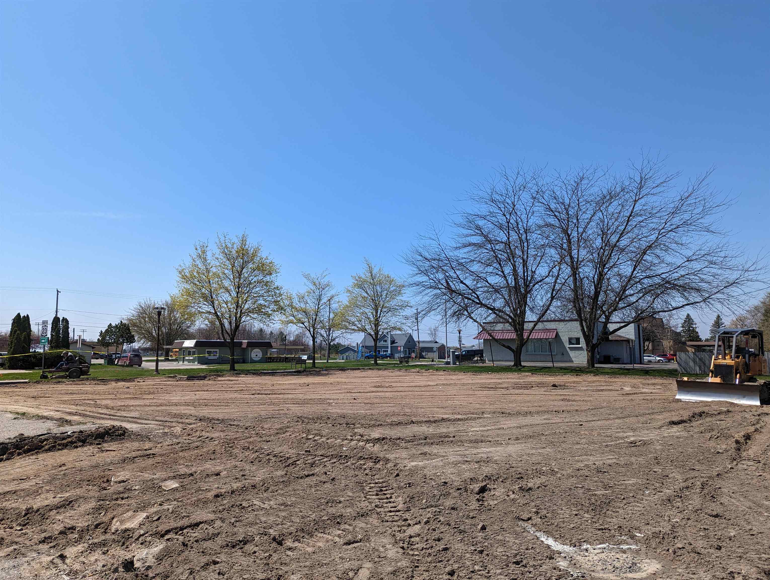100 W Huron, Au Gres MI 48703 photo 1