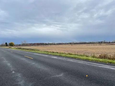7572 E Remus Road, Mount Pleasant MI 48858 photo 3