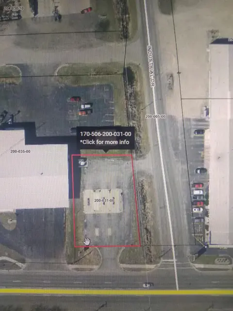 711 E Cedar, Gladwin MI 48624 photo 2