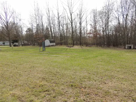 1018 & 1020 Cordoba, Lake Isabella MI 48893 photo 3