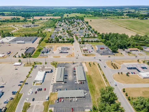 7342 N Alger Road, Alma MI 48801 photo 5
