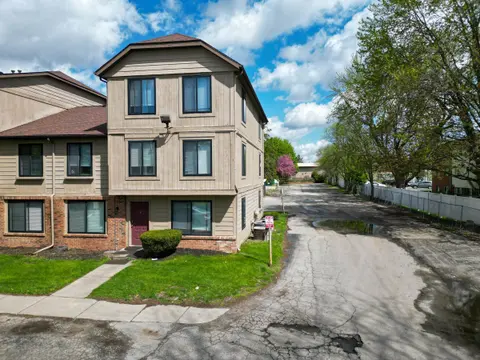 1825 S Crawford Road, Mount Pleasant MI 48858 multi-family property for sale