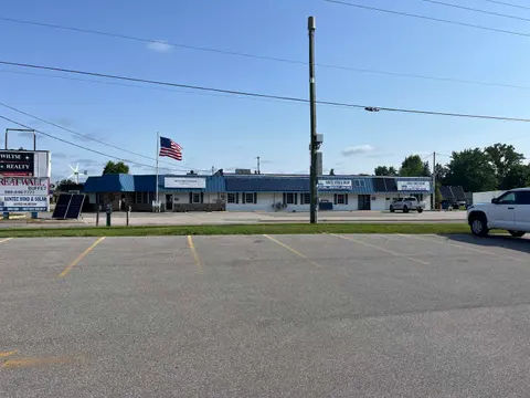 317 S Main, Standish MI 48658 photo 3