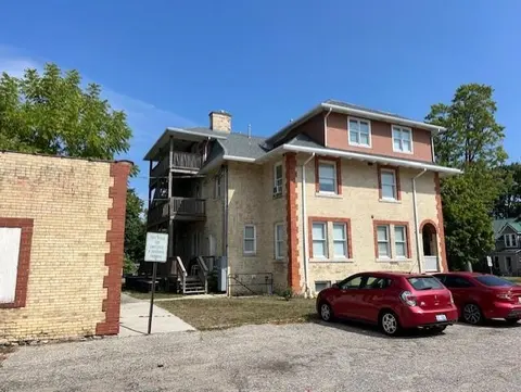 421 N State Street, Alma MI 48801 photo 3
