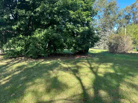 11253 Deer Lake Road, Clare MI 48617 photo 5
