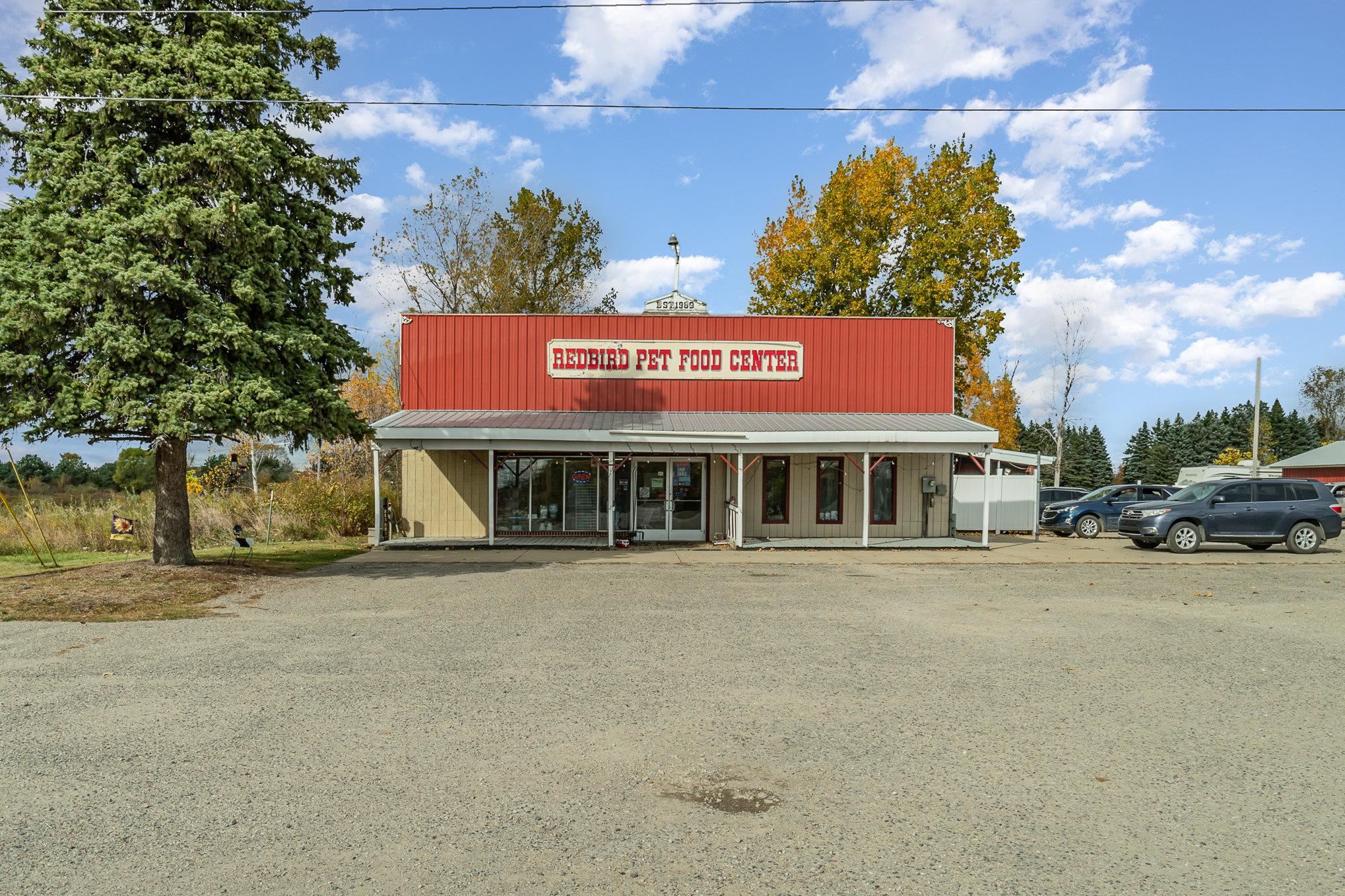 2324 W Monroe Road, Alma MI 48801 photo 1