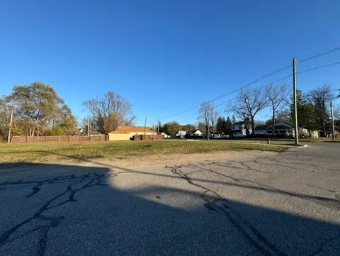 518 W Washington Street, Saint Louis MI 48880 photo 2