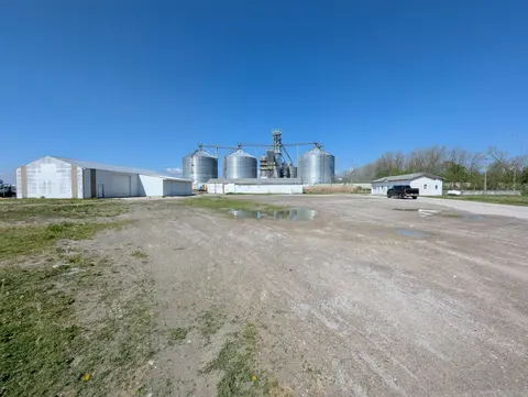 4250 S Huron Road, Standish MI 48658 photo 1