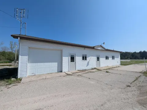 4250 S Huron Road, Standish MI 48658 photo 2