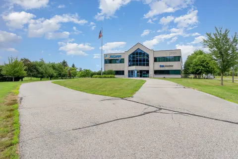 2600 Three Leaves Drive, Mount Pleasant MI 48858-9999 photo 3