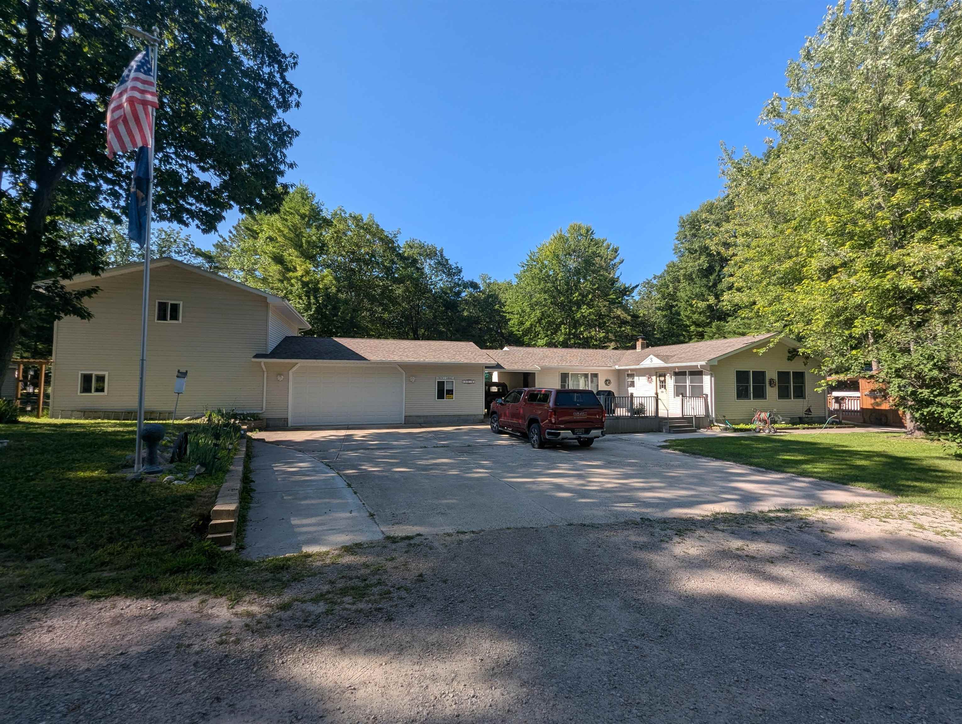 5314 E 16th Street, Au Gres MI 48703 photo 1