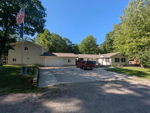 5314 E 16th Street, Au Gres MI 48703 photo 1