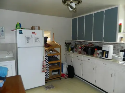 1504 Lyons Street, Mount Pleasant MI 48858-1234 photo 5
