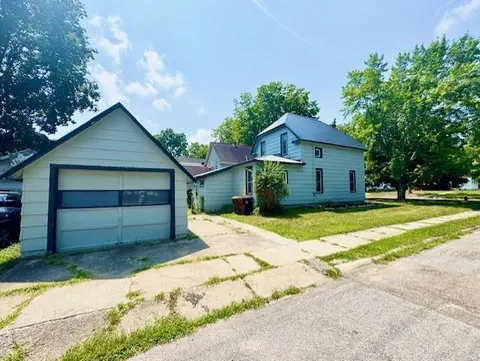 730 N River, Alma MI 48801 photo 1