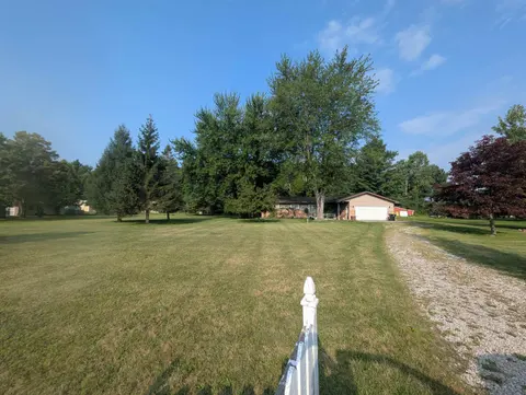 910 N Court Street, Au Gres MI 48703 photo 3