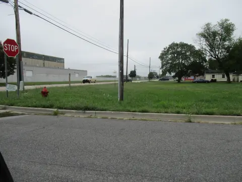 1528 E Superior Street, Alma MI 48801 photo 4