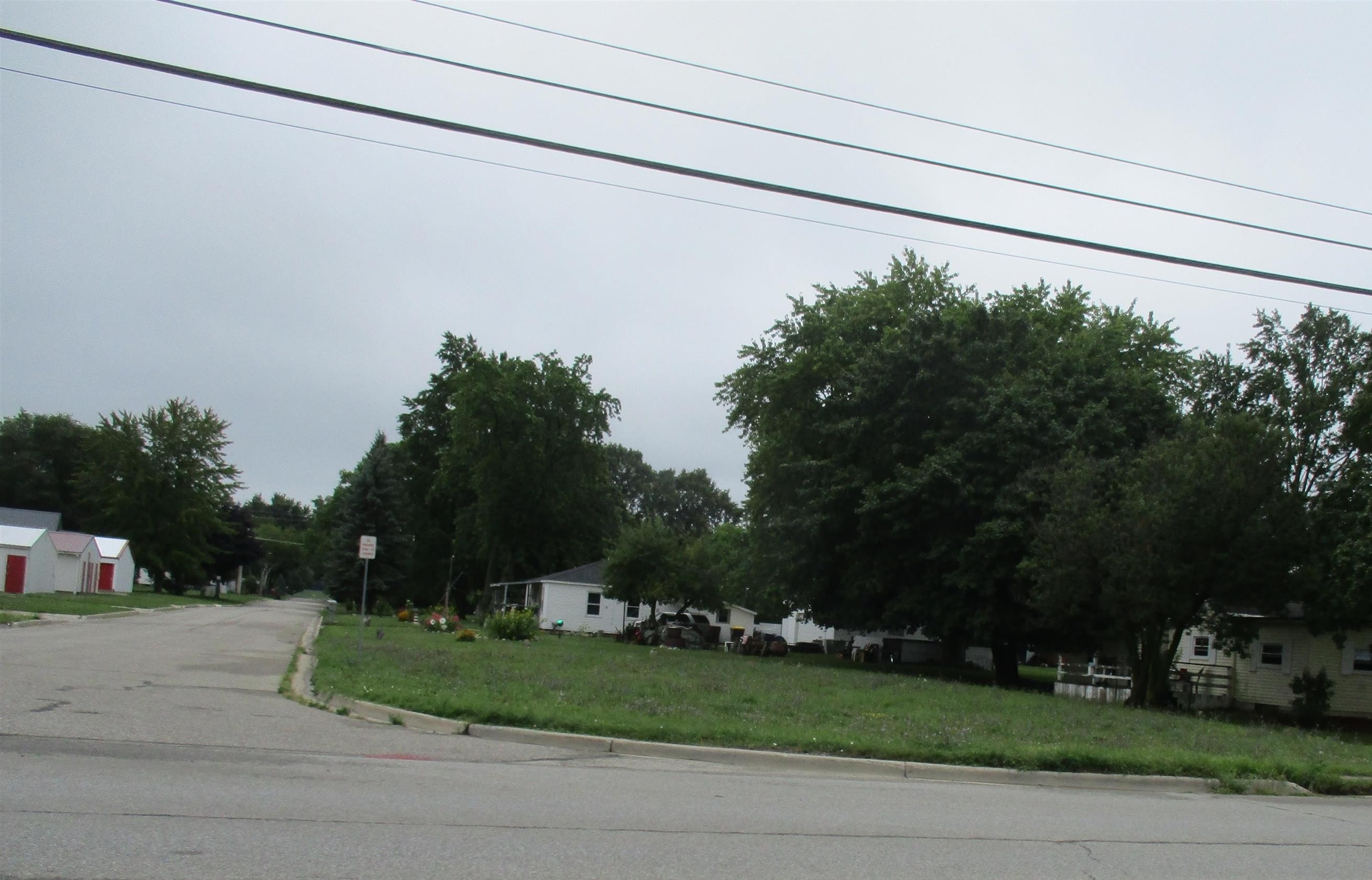 1532 E Superior Street, Alma MI 48801 photo 1