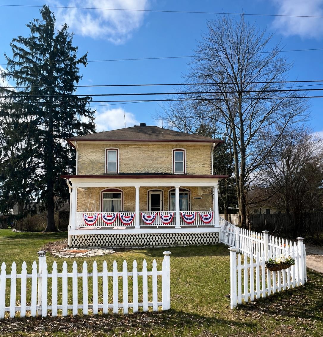 1926 E Broadway Street, Mount Pleasant MI 48858 photo 1