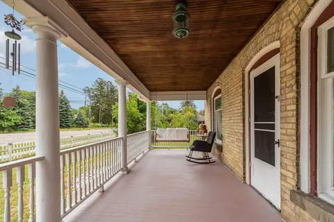1926 E Broadway Street, Mount Pleasant MI 48858 photo 5