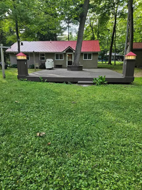 32 Deer Run, Au Gres MI 48703 photo 2