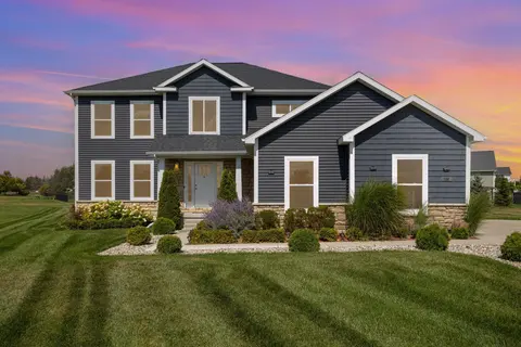 2275 Sandstone Drive, Mount Pleasant MI 48858 photo 1