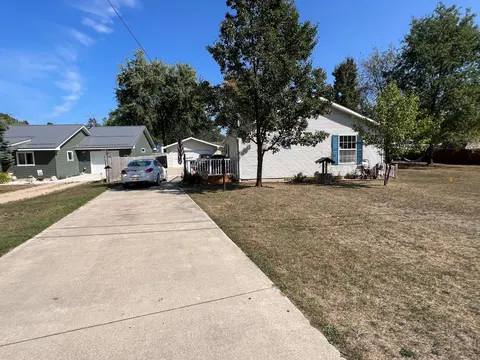 10429 Garfield Avenue, Lake MI 48632 photo 4