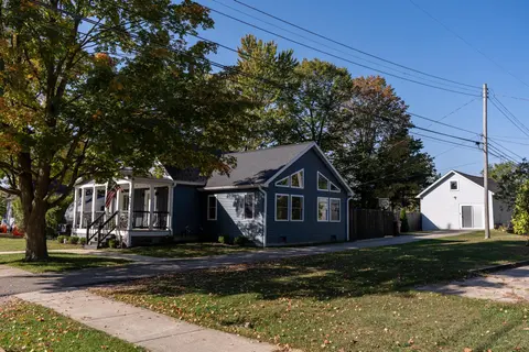 308 S 3rd Street, Shepherd MI 48883 home for sale