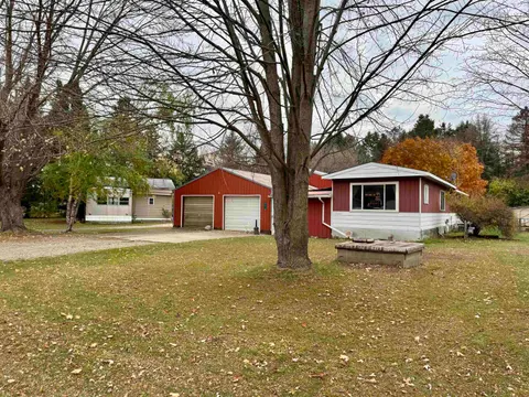 2430 Ruby Street, Mount Pleasant MI 48858 photo 2