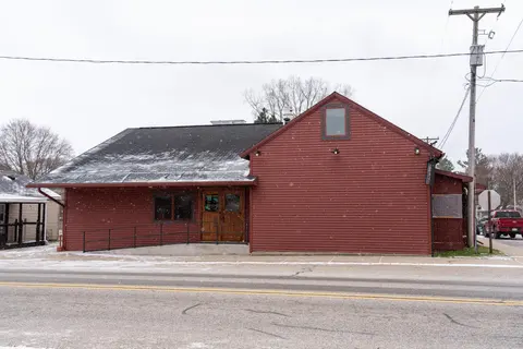 2803 W Blanchard Road, Winn MI 48896 photo 3