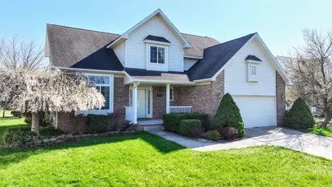 1408 Abbey Lane, Mount Pleasant MI 48858 photo 2