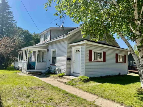 711 Francisco Avenue, Alma MI 48801 photo 1