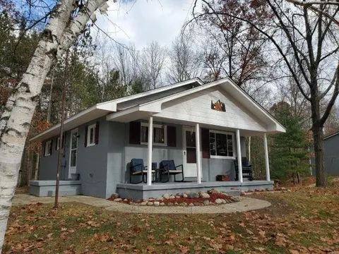 6114 Indian Lake Drive, Gladwin MI 48624 photo 4