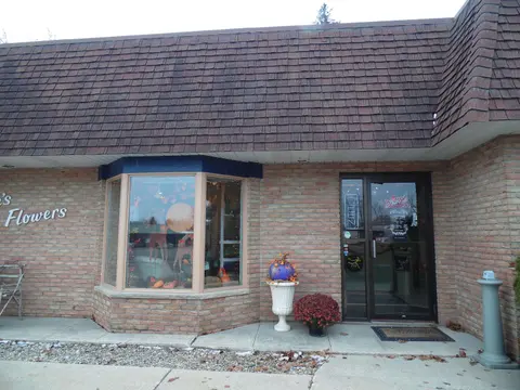 1109 W Cedar Avenue, Gladwin MI 48624 photo 5