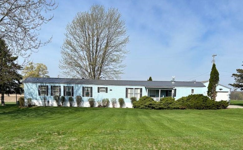 6189 Wildwood Drive, Elwell MI 48832 photo 1