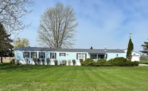 6189 Wildwood Drive, Elwell MI 48832 home for sale