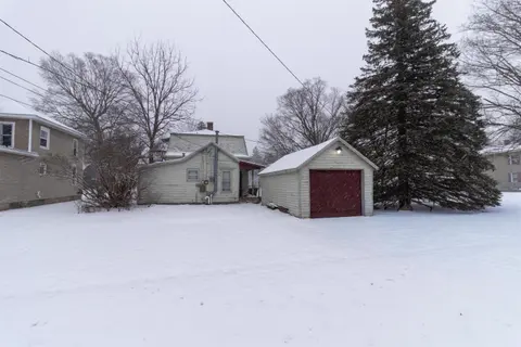628 Oak, Mount Pleasant MI 48858 photo 3